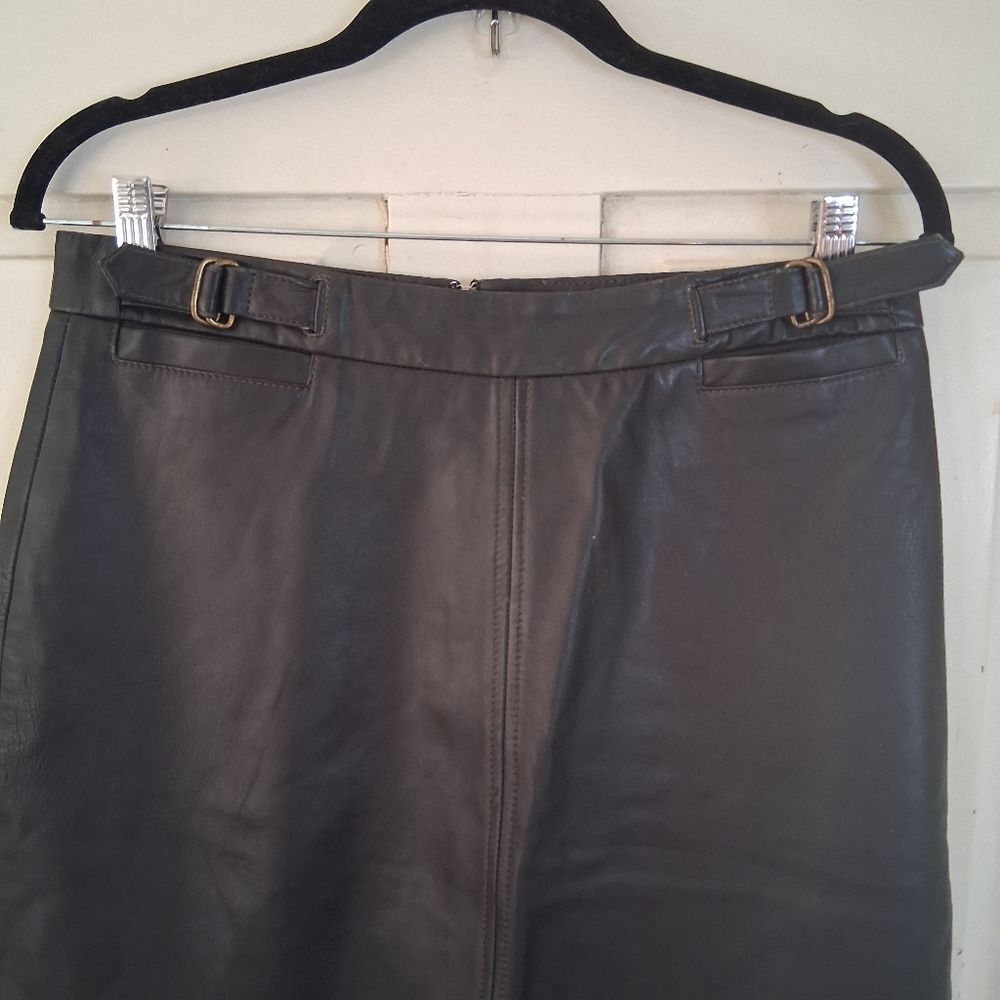 GAP Vintage Charcoal Leather Below the Knee Pencil Skirt with Zip Back - Picture 2 of 16